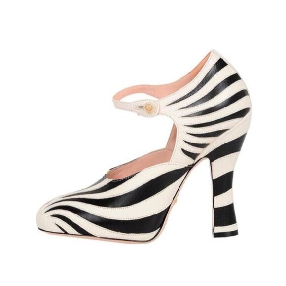 Gucci Women's Zebra Leather Round Close Toe Pumps Size 37 - Picture 1 of 9
